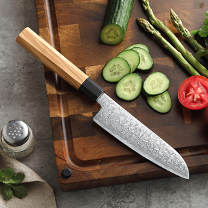 <span class=keywords><strong>Couteau</strong></span> Santoku japonais de luxe en acier damas 5.5 ''couteaux de <span class=keywords><strong>cuisine</strong></span> personnalisés manche en bois d'olivier boîte-cadeau - Product Image 3