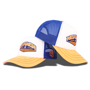 Gorra de malla tipo trucker con logotipo personalizado de alta calidad de Tcap China, bordado plano en espuma. - Product Image 1