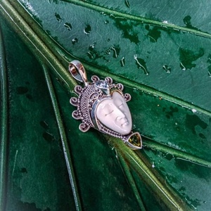 NY-MFPD011 unisexe plaqué or pierre pendentif Moonface Design Long Style pour femmes hommes à la mode lunette réglage petit os Style cadeau - Product Image 3