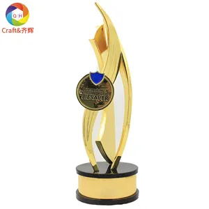 Troféus personalizados de ouro, pacotes de troféus personalizados do mundo da série