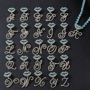 Coeur glacé chaîne cubaine cristal papillon initiales nom pendentif collier glacé lettres cursives rappeur collier bijoux - Product Image 2