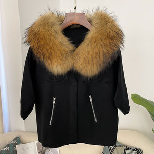 Vente en gros Cardigan en laine tricoté <span class=keywords><strong>avec</strong></span> col en fourrure véritable amovible à fermeture éclair, <span class=keywords><strong>pull</strong></span> gris à <span class=keywords><strong>manches</strong></span> courtes pour femmes <span class=keywords><strong>avec</strong></span> logo personnalisé d'automne doux - Product Image 4
