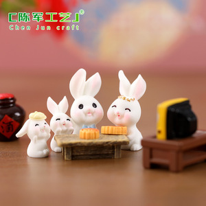 weij Adornos Decorativos de Resina para Jardín, Escritorio y Coche, con Diseño de Conejito y Pastel Lunar para el Festival de Medio Otoño - Product Image 2