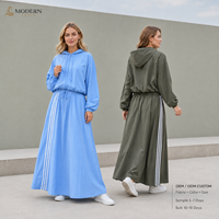 Ensemble coupe-vent à capuche avec veste zippée et jupe longue à triple rayure, tenue de sport décontractée, personnalisable OEM ODM