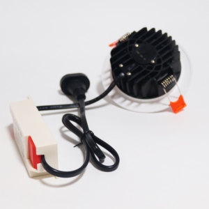 Saa Úc New Zealand Châu Âu Tiêu Chuẩn Hiện Đại 10W 5-Năm Bảo Hành Thay Đổi Độ Sáng Tricolor 120 Độ LED Downlight Biến Áp - Product Image 5