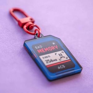 Nouveau porte-clés créatif en acrylique pour cartes mémoire, souvenirs de rythme cardiaque, style Instagram, pendentif de sac, cadeau essentiel - Product Image 3