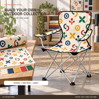 Chaise de plage pliable en gros avec porte-gobelet latéral et logo et motif personnalisés pour l'assemblage de groupes en extérieur