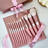 12 Pcs Harga Terjangkau Set Kuas Makeup Berkualitas Tinggi Buatan Tangan dengan Rhinestone Pink Set Kuas Makeup Mawar Pribadi