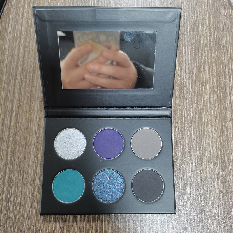 eyeshadow