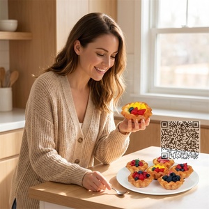 Imán de nevera con diseño de tarta de huevo y frutos rojos artificiales realistas, modelo de repostería simulada para decoración estética de cocina, regalo corporativo o souvenir. - Product Image 5