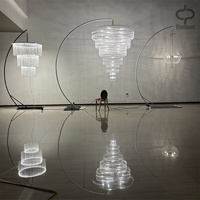 Lampadaire de luxe en forme d'arc, lustre à pampilles en cristal, luminaire sur pied pour décoration de mariage, scène de mariage, fête, centre de table