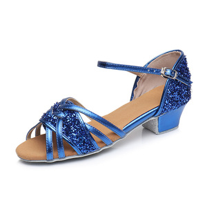 Ragazze bambini scarpe da ballo latino scarpe morbide dorate prestazioni per bambini suola in pelle scamosciata per <span class=keywords><strong>la</strong></span> <span class=keywords><strong>pratica</strong></span> di danza e Performance - Product Image 3
