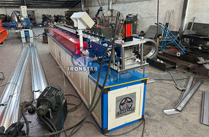 Panneau froid faisant la porte de volet roulant de lamelle d'extrémité de lamelle formant la machine - Product Image 2