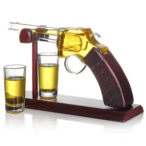 Ensemble de carafe à whisky Offre Spéciale Revolver bouteille carafe en verre récipient en verre carafe pistolet ak 47 bouteille en verre en forme de pistolet