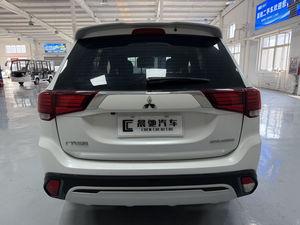 Auto Usata Modello 2019 2.0L 2WD Edizione Enjoy 7 Posti Mitsubishi Outlander - Product Image 3