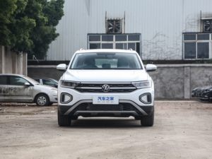 Volkswagen T-<span class=keywords><strong>ROC</strong></span>, SUV compact VW, véhicule essence économique, automobile, voitures d'occasion - Product Image 2
