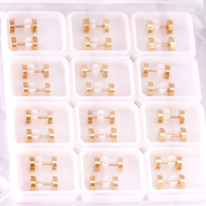 Pendientes unisex de aleación de zinc con diseño geométrico de 16 mm para regalo, joyería de moda para piercing. - Product Image 3