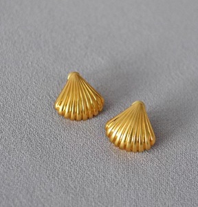 18K Gold Plated Smooth Shell Shape Earrings Fashion 316L <strong>Stainless</strong> <strong>Steel</strong> Shell Stud Earrings for Women <strong>Jewelry</strong> - Product Image 3