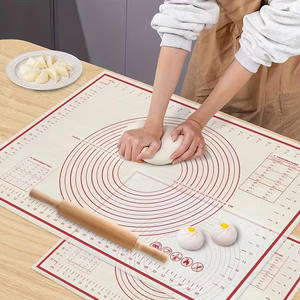Tapis de cuisson réutilisable en silicone anti-salissures avec échelle <span class=keywords><strong>pour</strong></span> la préparation de la pâte à pain, gâteaux et pâtisseries faits <span class=keywords><strong>maison</strong></span> - Product Image 1