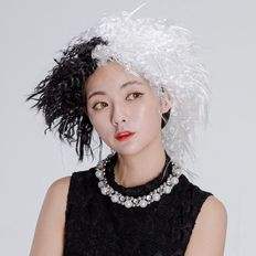 Oggetto di scena che migliora le prestazioni con solco Yah Hair per eventi di festa parrucche di capelli umani artigianali - Product Image 1