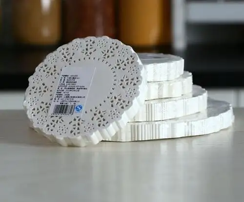 उच्च गुणवत्ता सस्ते कीमत के पर्यावरण के अनुकूल फीता पेपर नैपकिन/अंडाकार Doyley/डिस्पोजेबल केक कागज
