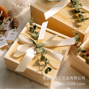 Caja de regalo de madera rectangular hecha a mano, caja de embalaje artesanal para recuerdo de boda, tamaño y grosor personalizables - Product Image 3
