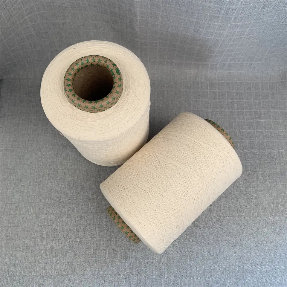 21NM/2 70% Viscose Rayon Cotton 30% Nylon Core Spun Knitting Ice Blended Yarn For Fabric