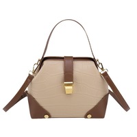 Sacs à main et sacs bandoulière vintage à rivets pour femmes, tendance 2026, mode rétro, fermeture à cadenas, sac à main pour femmes, filles
