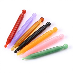 Vente en gros de bâtonnets d'acupression en résine de 7 couleurs, logo personnalisé, masseur de points de pression, stylo d'acupuncture corporel - Product Image 1