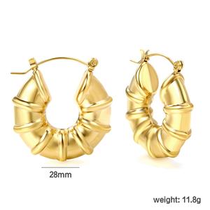 18K <b>Gold</b> Plated Fashion Anti Tarnish Jewelry <b>Chunky</b> Earrings Wholesale Stainless Steel Hollow Croissant <b>Hoop</b> Earrings for Women - Product Image 2
