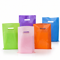 Sacs de shopping en plastique découpés sur mesure avec logo imprimé personnalisé, durables, pour chaussettes, chaussures, vêtements, sacs promotionnels, sacs cosmétiques