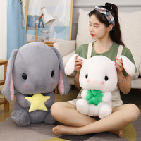 Jouet en peluche mignon de dessin animé, lapin fraise 22 cm, animaux en peluche, jouets en peluche super kawaii, lapin et carotte