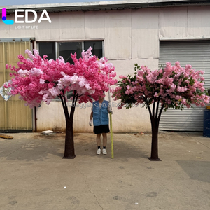 ต้นซากุระประดิษฐ์สีชมพูจาก LEDA Factory Outlet สำหรับตกแต่งโต๊ะกลางงานแต่งงาน - Product Image 3