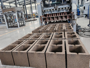 Máquina para fabricar bloques de bordillos de hormigón prefabricado, senderos automáticos para carreteras, alto beneficio, de 2/2" - Product Image 3