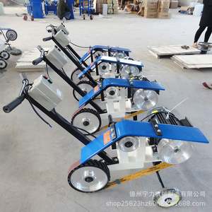 Machine à poncer et polir manuelle électrique pour métaux, avec bande abrasive pour le décapage de rouille et le dessin de tôles d'acier - Product Image 4