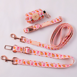 Diseñador de moda Neopreno Poliéster Arnés para perros Pajarita Color Rosa personalizado Impresión de alimentos Sublimación <span class=keywords><strong>Collar</strong></span> y correa para perros - Product Image 4