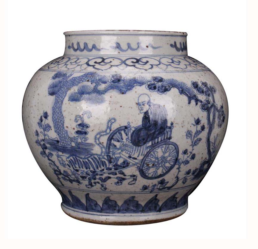 Antique Chinese Yuan Dynasty Blue and White Ceramic Planter