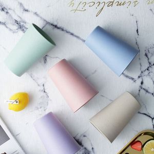 Gobelets en plastique PP de 500 ml de couleur personnalisée, forme cylindrique, articles ménagers pour café, thé au lait, fabriqués par Pavico Vietnam - Product Image 5