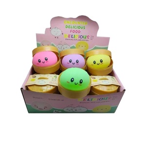 QY Lot de Squishies Alimentaires Personnalisés, Jouets Fidget Colorés Anti-Stress au Toucher Doux et Agréable, Vente en Gros - Product Image 3