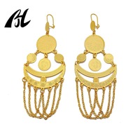 Nueva moda Dubai moneda turca Color dorado latón Metal árabe forma de Luna boda pendientes largos musulmanes