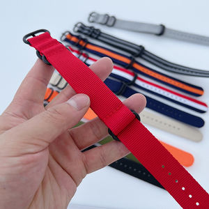 Nouveau <span class=keywords><strong>bracelet</strong></span> de montre ZU Nylon Loop <span class=keywords><strong>Nato</strong></span> 18mm 20mm 22mm LU, <span class=keywords><strong>bracelet</strong></span> à 3 anneaux bleu glace pour smartwatch Zu Lu <span class=keywords><strong>Nato</strong></span> 24mm, bracelets en nylon - Product Image 3