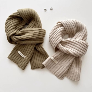 Bufanda de Lana 100% Tejida para Mujer, Diseño de Canalé Vertical, Color Sólido, Cálida, Suave, para el Invierno, para Viajes y Uso Diario - Product Image 3