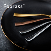 L'ensemble de vaisselle moderne en acier inoxydable de 4 pièces peut être réutilisé pour les fourchettes à manger, les couteaux, les cuillères, la vaisselle pour le dîner et la fête