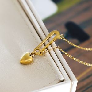 Collier pendentif cœur en acier inoxydable plaqué or 18 carats PVD, nouveau design 2025, vente en gros pour femmes - Product Image 4