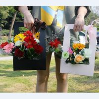 Nouvelles boîtes cadeaux créatives en papier de style coréen pour fleurs, emballage haut de gamme, idéales pour les cadeaux de festival 2025