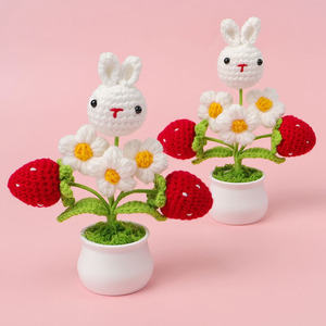 Fleur positive faite à la main au crochet fraise avec crochet lapin fleur en <span class=keywords><strong>pot</strong></span> tricot bouffée décoration de la maison saint valentin cadeau - Product Image 2