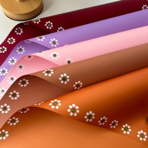 Papel de Regalo Impermeable de PVC Reciclable para Ramos de Flores, Hojas de Papel de Regalo Floral de Diseño Coreano para el Día de San Valentín - Product Image 4
