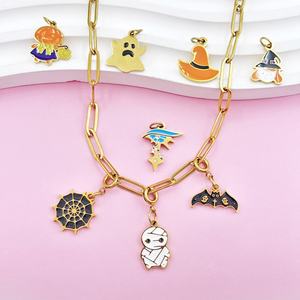 Accesorios de colgante de acero inoxidable DIY de Halloween estilo europeo-americano: divertidos fantasmas, calabazas, calaveras, brujas, chapados en oro. - Product Image 2