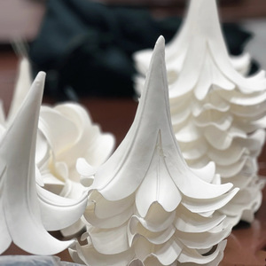 Cabeza de Flor Artificial Eva Lily, Decoración de Techo para Boda, Blanca, 18 cm, Instalación Colgante, Estilo Romántico - Product Image 2