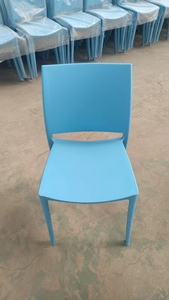 Silla de comedor de plástico apilable al por mayor para el hogar, <span class=keywords><strong>Bar</strong></span>, apartamento, almacén, mesas de café, <span class=keywords><strong>restaurante</strong></span>, eventos, sillas - Product Image 3